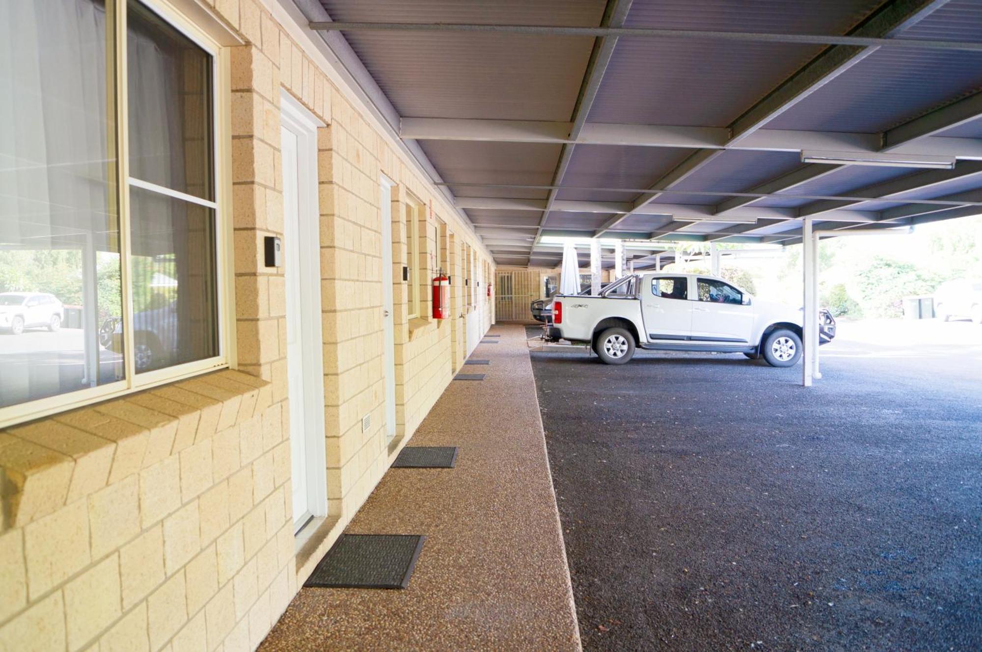Jacaranda Country Motel Saint George Exterior photo